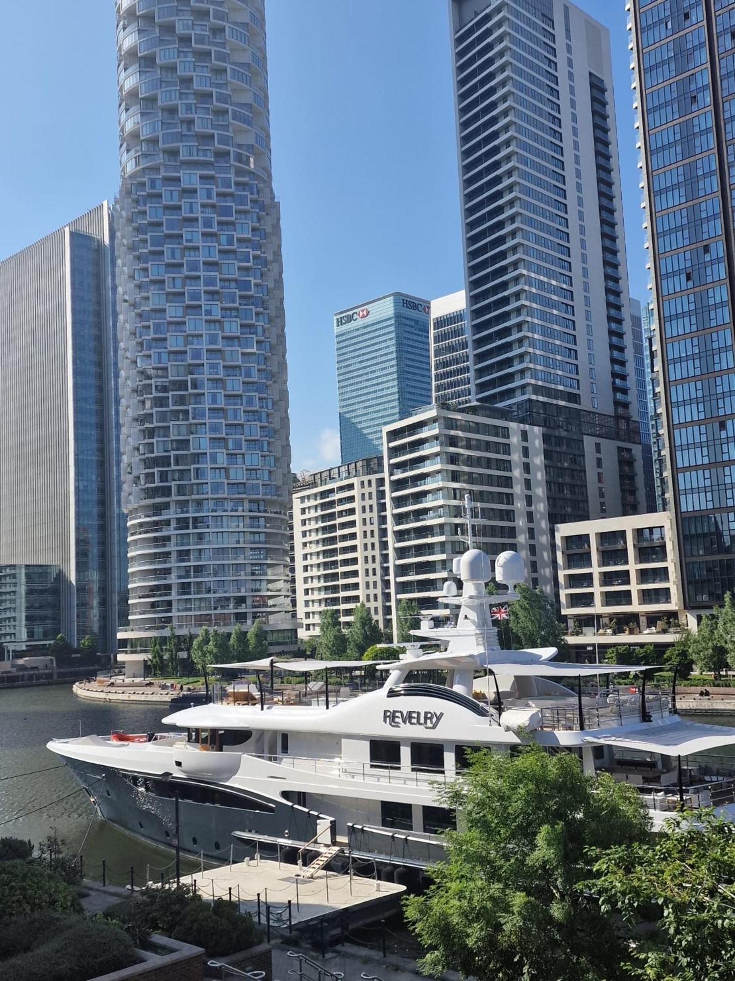 Canary Wharf View Apartments Londra Esterno foto